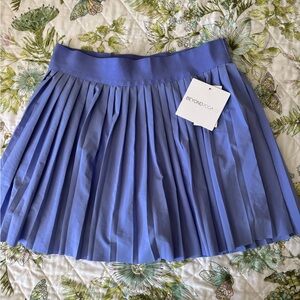 Beyond Yoga periwinkle skort